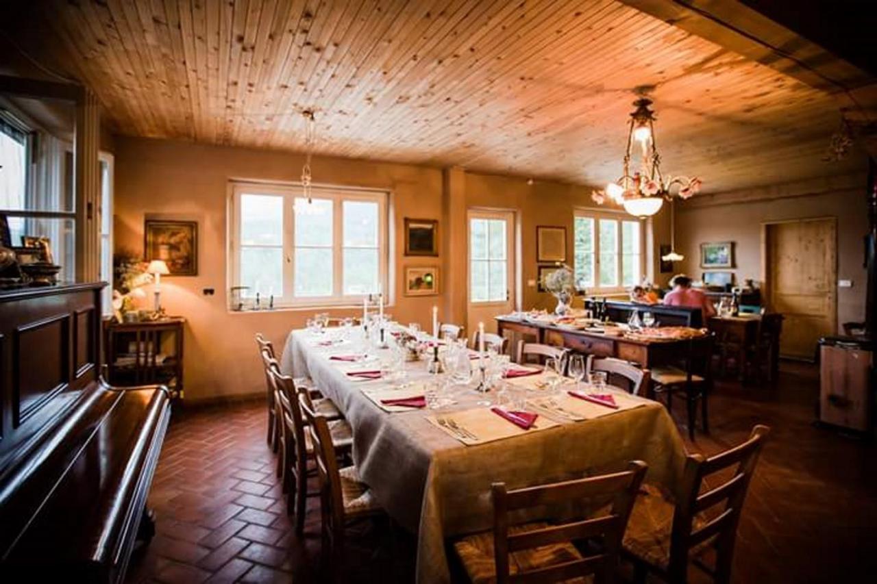 Agriturismo Di Charme E Ristorante Stallato Il Filo Di Paglia Carro Exterior foto